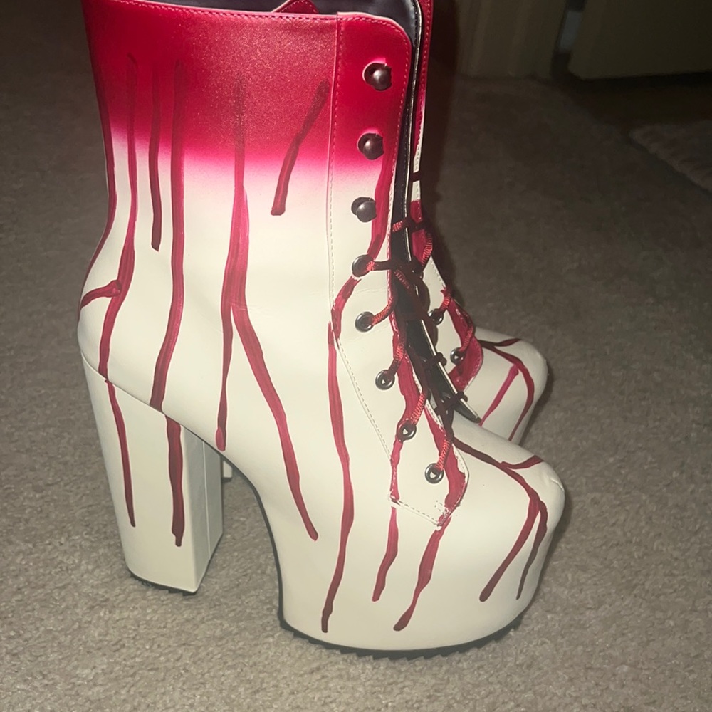 Vampire Diaries boots